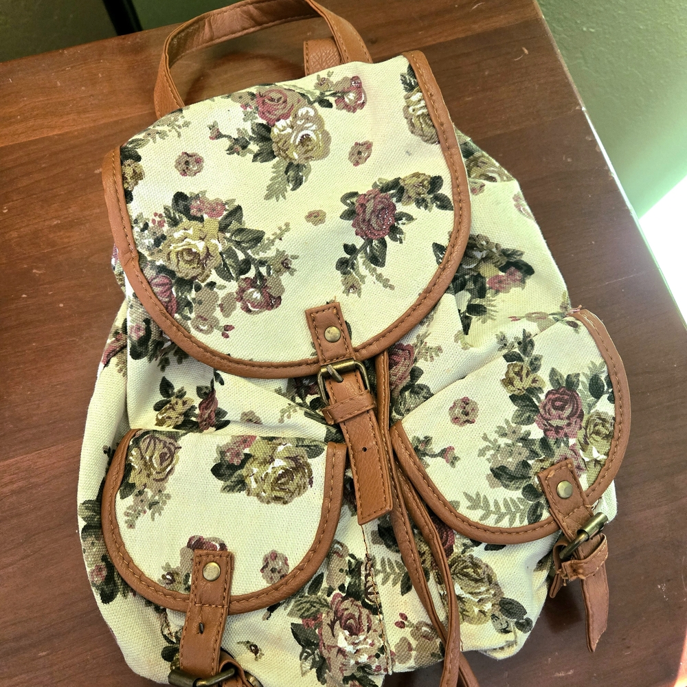 Floral Canvas Drawstring Backpack with Tan Trim